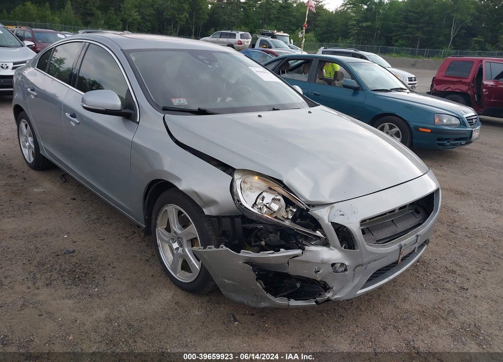 2013 VOLVO S60 T5/T5 PLATINUM/T5 PREMIER/T5 PREMIER PLUS VIN: YV1612FH6D2231909