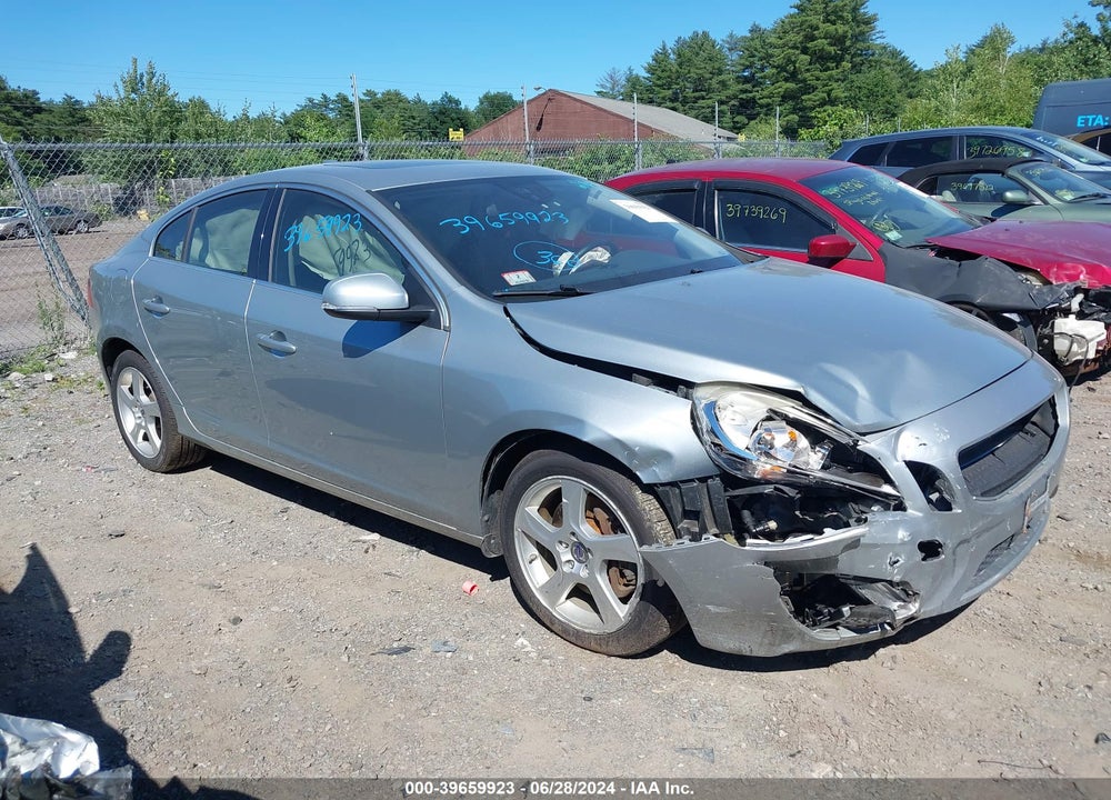 2013 VOLVO S60 T5/T5 PLATINUM/T5 PREMIER/T5 PREMIER PLUS VIN: YV1612FH6D2231909