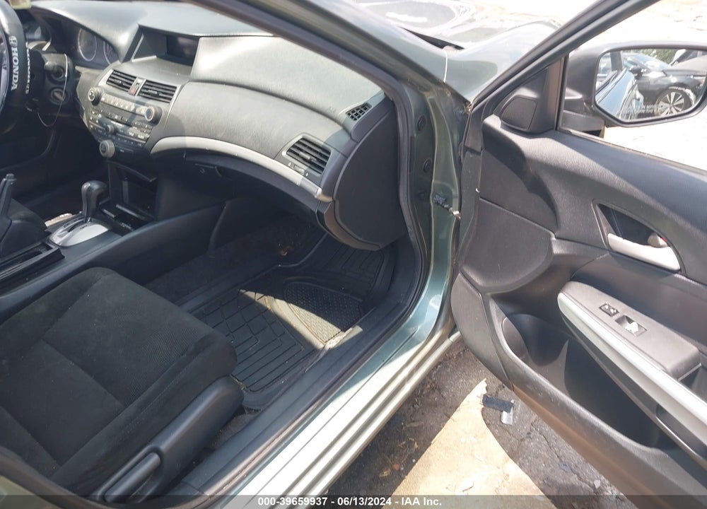2010 HONDA ACCORD 2.4 EX VIN: 1HGCP2F75AA086881