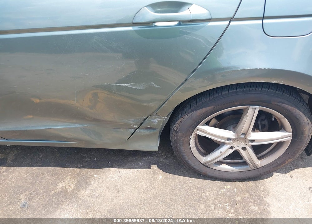 2010 HONDA ACCORD 2.4 EX VIN: 1HGCP2F75AA086881