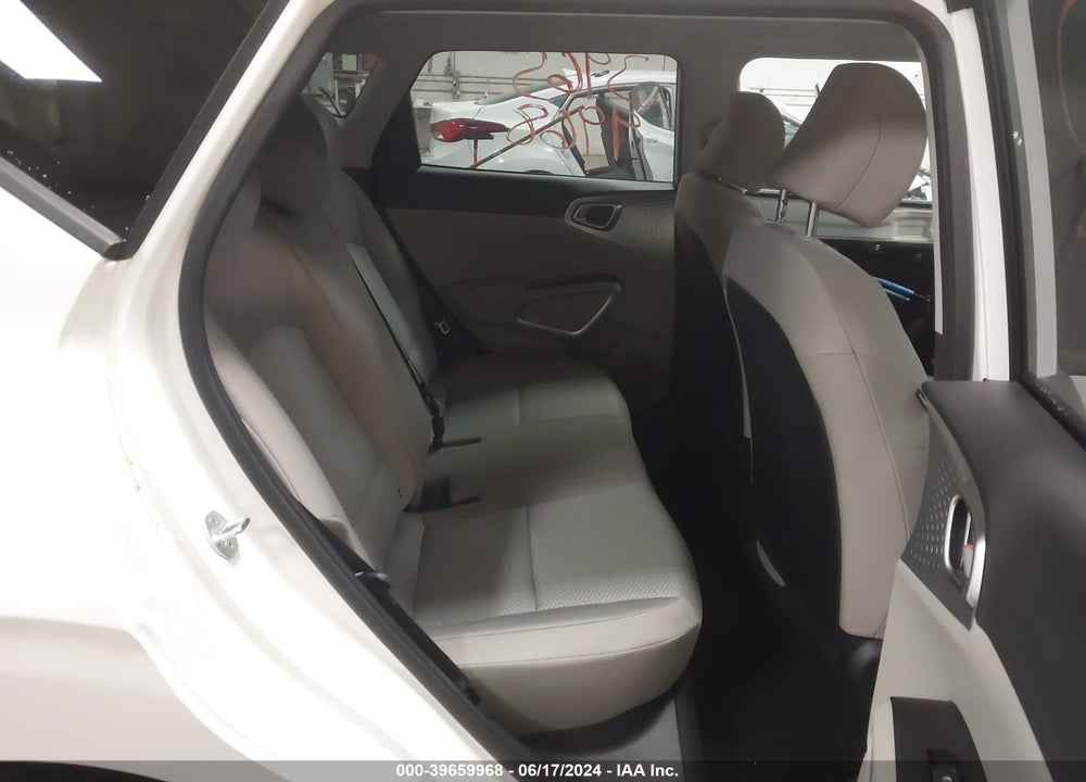 2021 KIA SOUL LX VIN: KNDJ23AU9M7763312