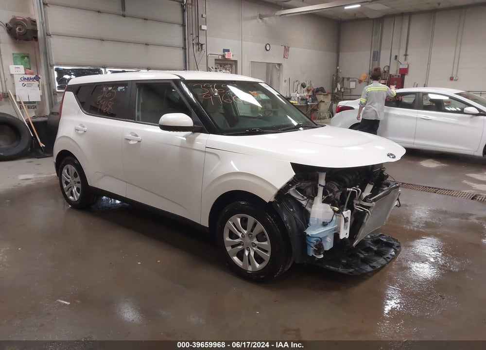 2021 KIA SOUL LX VIN: KNDJ23AU9M7763312