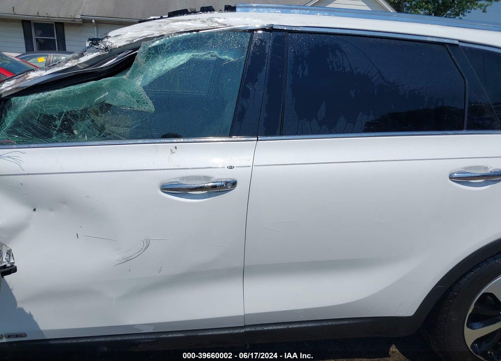 2017 KIA SORENTO 3.3L EX VIN: 5XYPHDA53HG296954
