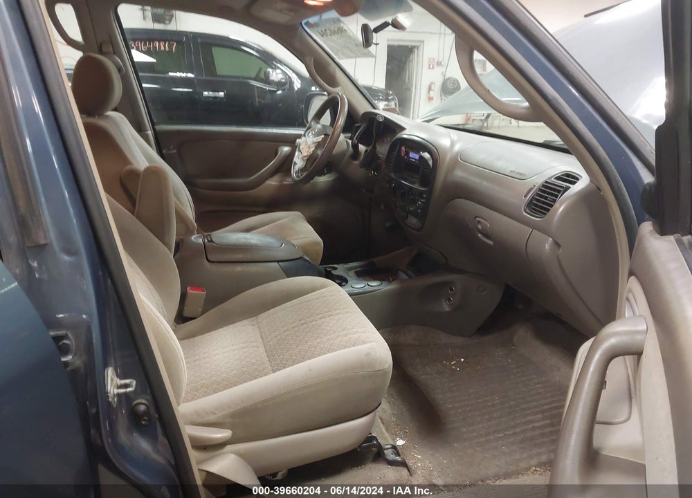 2006 TOYOTA TUNDRA SR5 V8 VIN: 5TBDT44106S542202