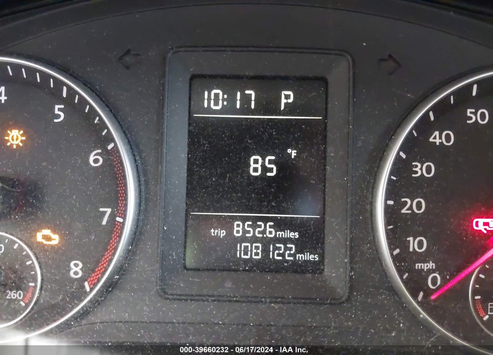2010 VOLKSWAGEN JETTA LIMITED EDITION VIN: 3VWAX7AJ5AM143456