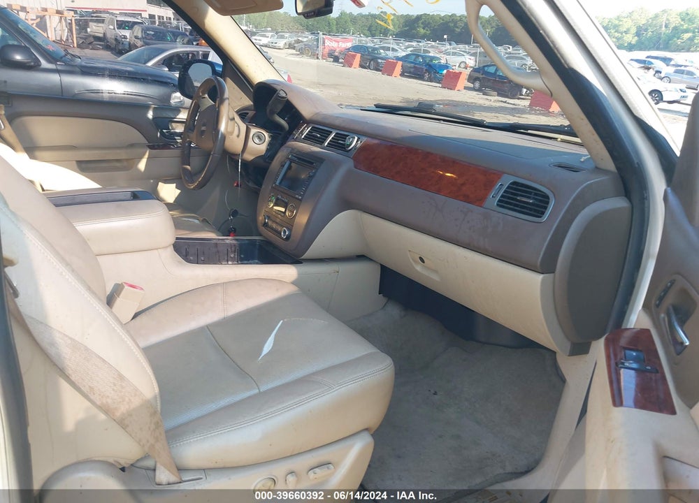 2010 GMC YUKON SLT VIN: 1GKUCCE00AR104461