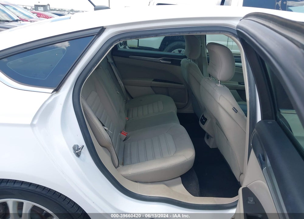 2018 FORD FUSION SE VIN: 3FA6P0HDXJR252780