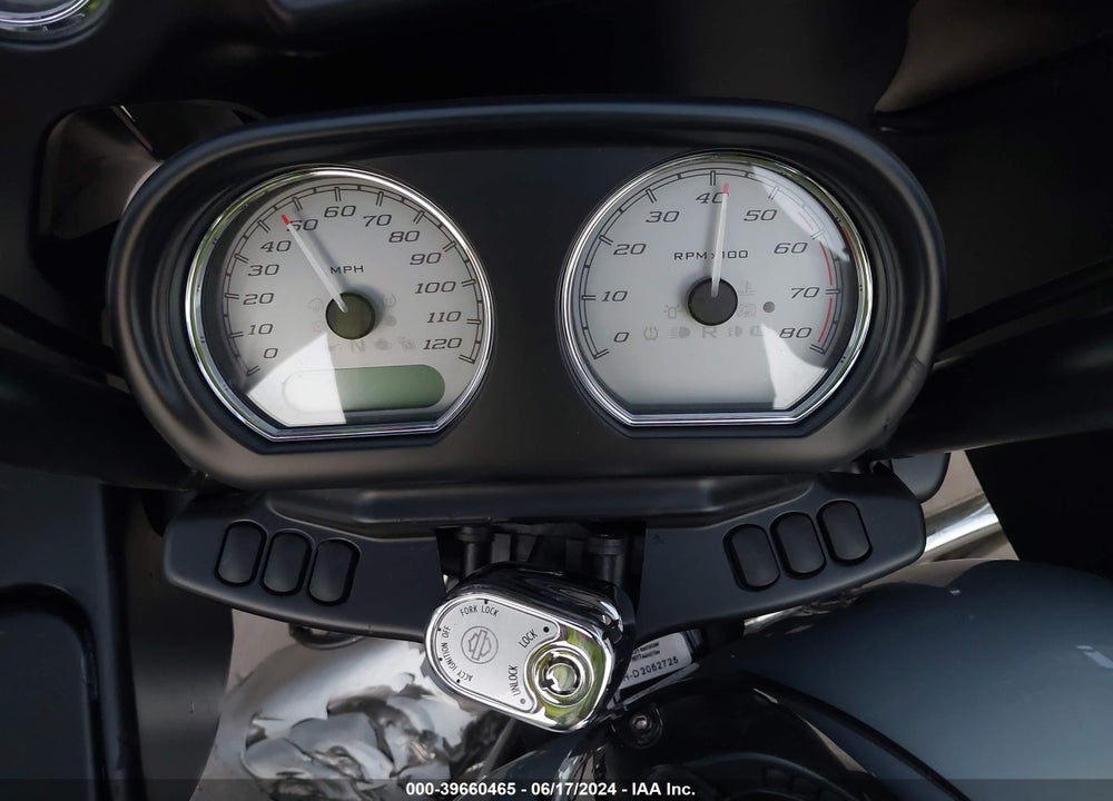 2023 HARLEY-DAVIDSON FLTRX VIN: 1HD1KHC14PB630733