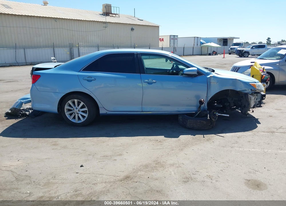2013 TOYOTA CAMRY HYBRID XLE VIN: 4T1BD1FK0DU087095