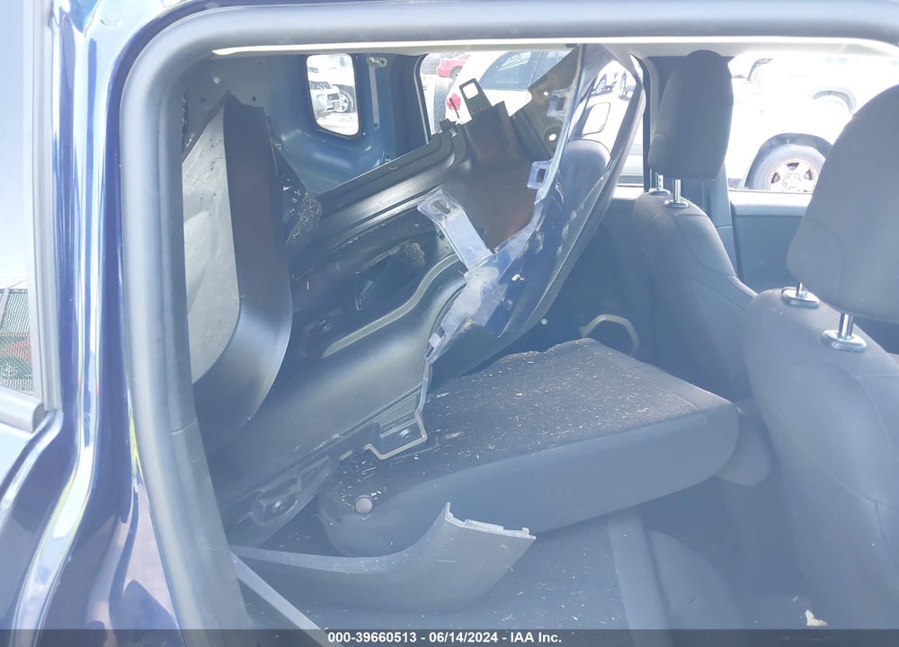2016 JEEP RENEGADE SPORT VIN: ZACCJBAT4GPE33971