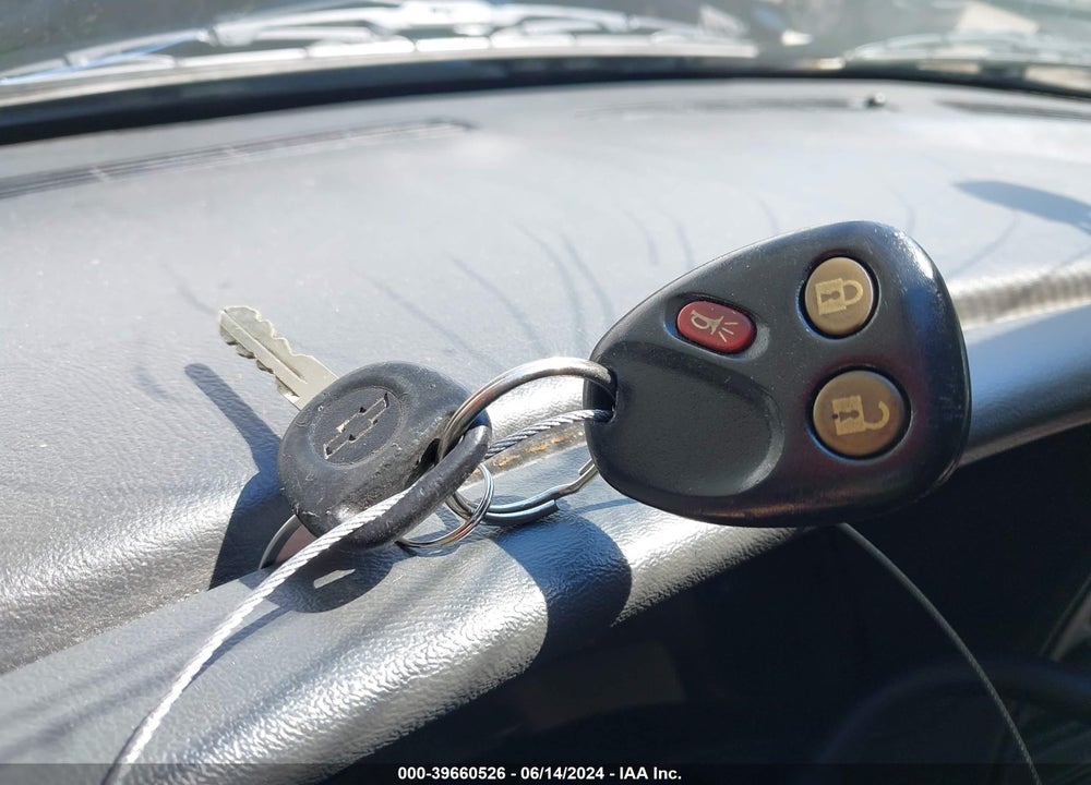 2006 CHEVROLET SILVERADO 1500 LT1 VIN: 2GCEK13Z461281555