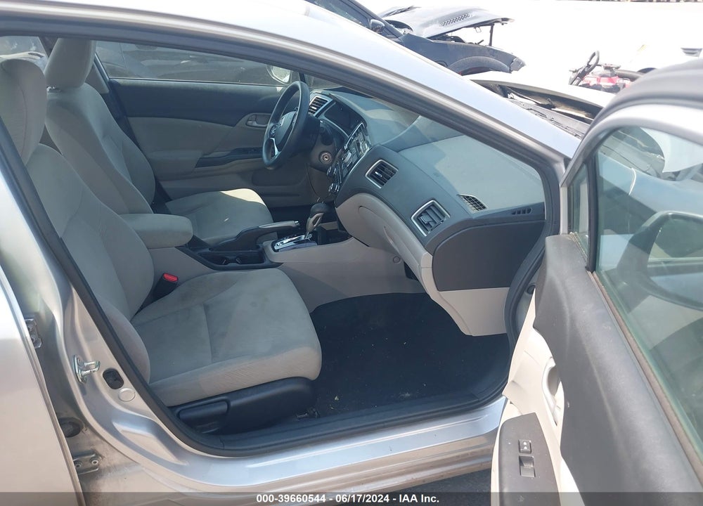 2013 HONDA CIVIC LX VIN: 19XFB2F56DE086883