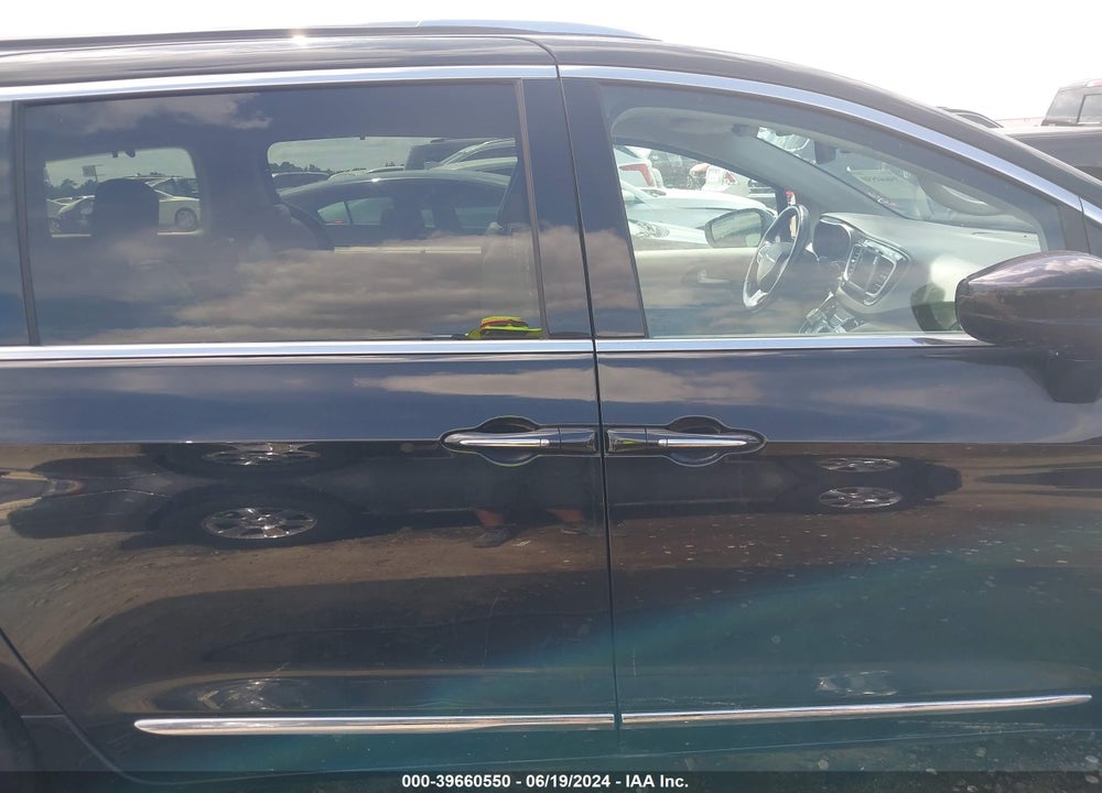 2020 CHRYSLER PACIFICA TOURING L VIN: 2C4RC1BG9LR280512