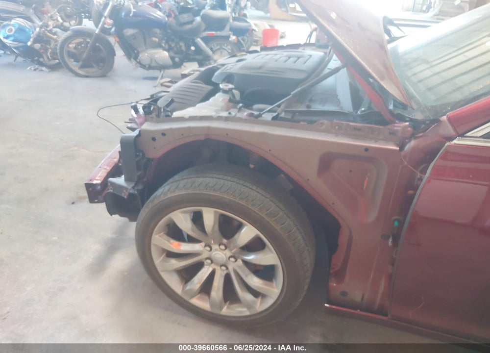 2020 CHRYSLER 300 TOURING L VIN: 2C3CCAAG8LH154630