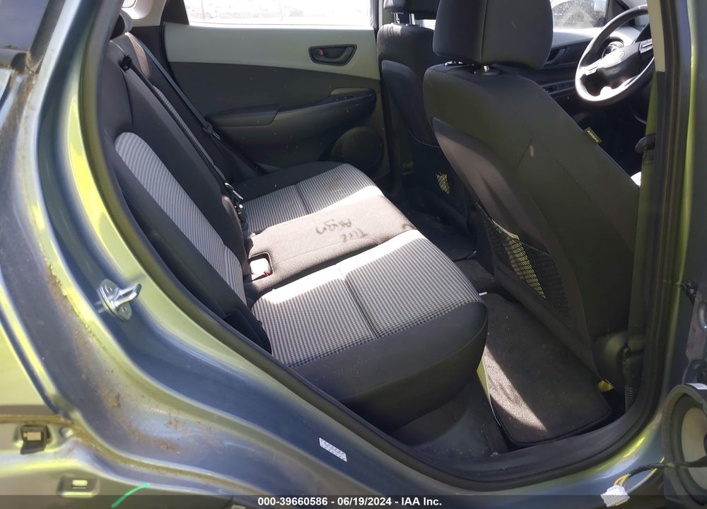2019 HYUNDAI KONA SE VIN: KM8K12AA7KU198771