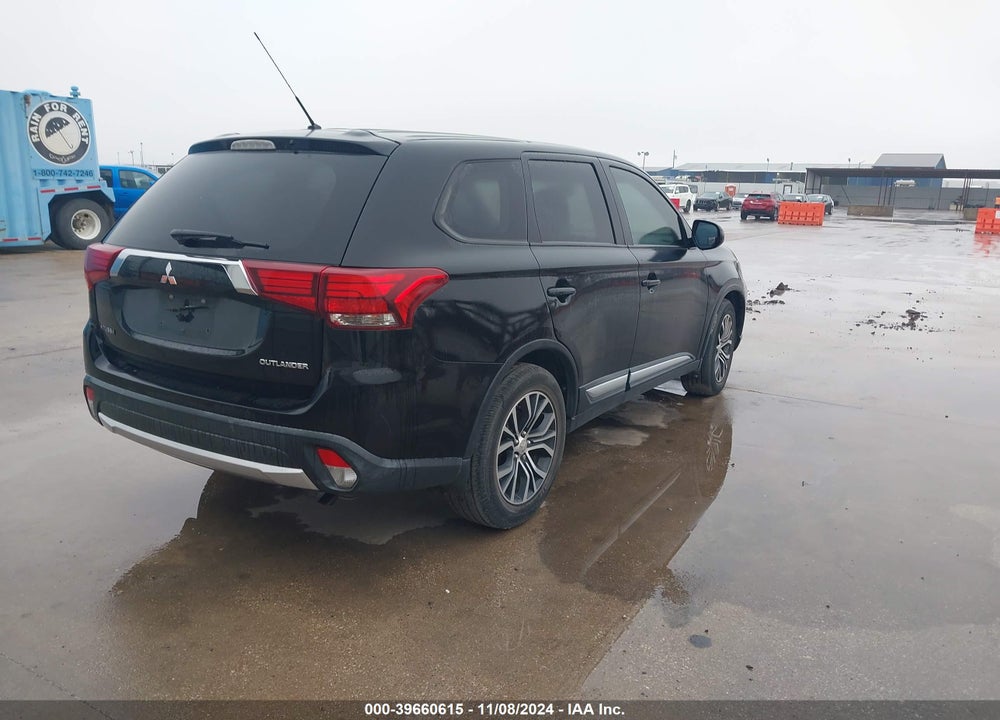 2016 MITSUBISHI OUTLANDER VIN: JA4AD2A31GZ022005