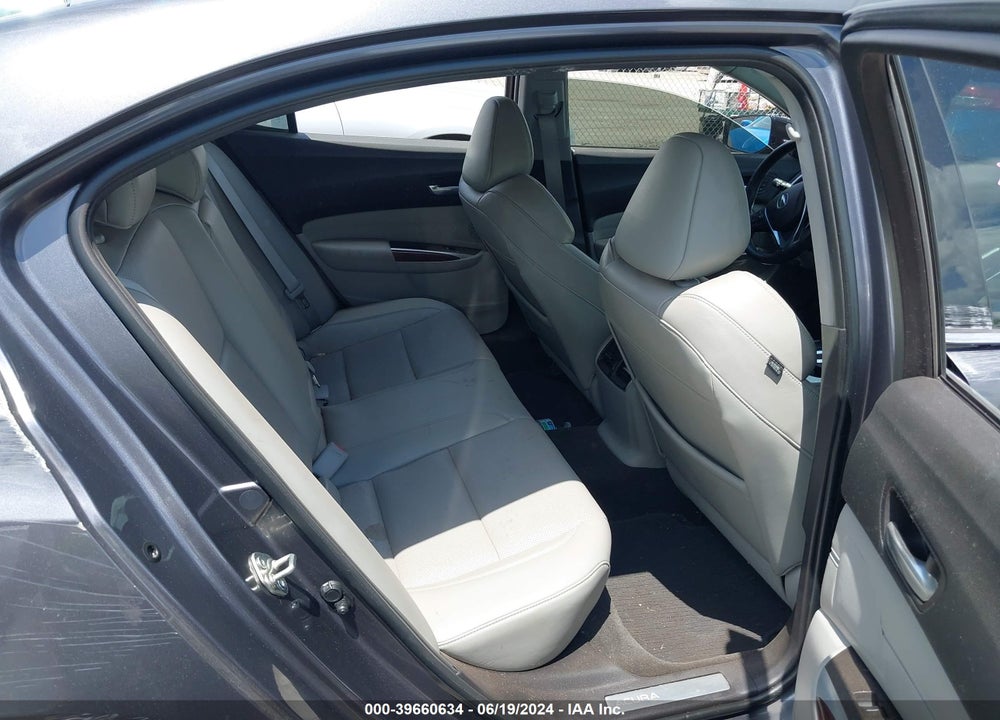 2017 ACURA TLX TECHNOLOGY PACKAGE VIN: 19UUB1F58HA000520