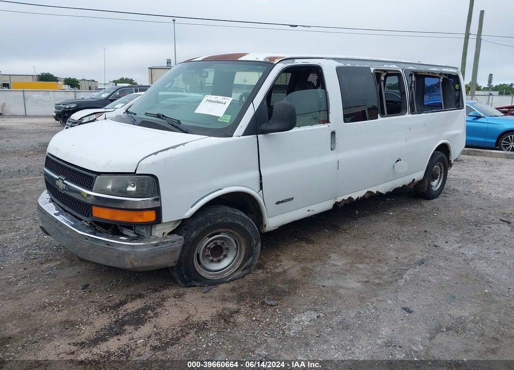 2005 CHEVROLET EXPRESS VIN: 1GAHG39UX51244626