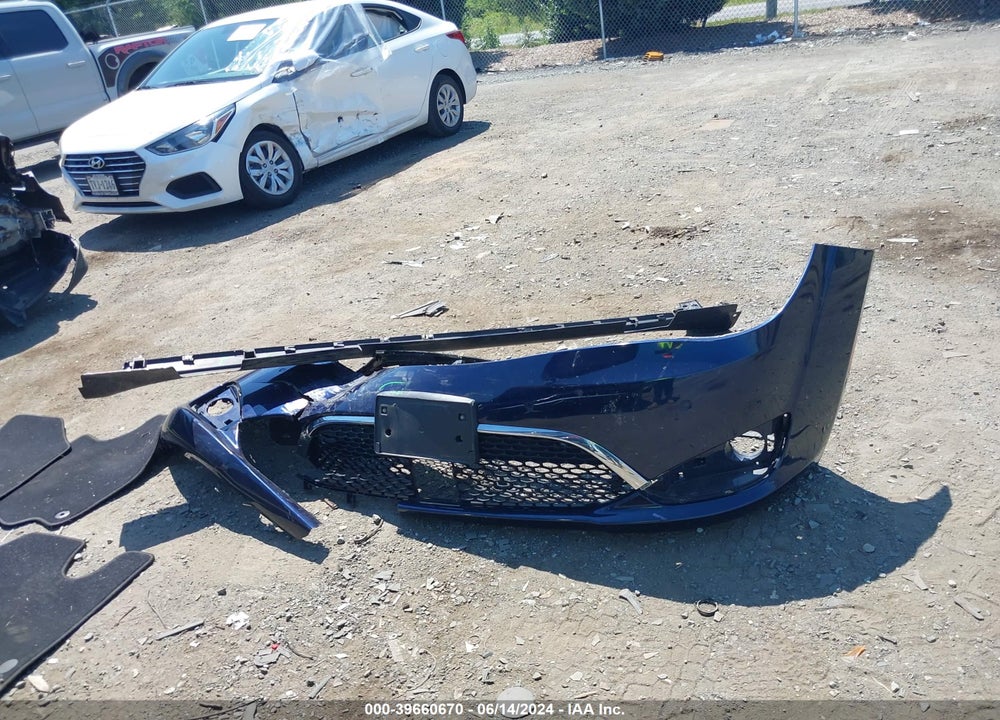 2019 CHRYSLER PACIFICA TOURING L VIN: 2C4RC1BG0KR673359