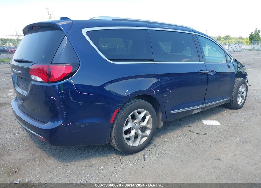 2019 CHRYSLER PACIFICA TOURING L VIN: 2C4RC1BG0KR673359