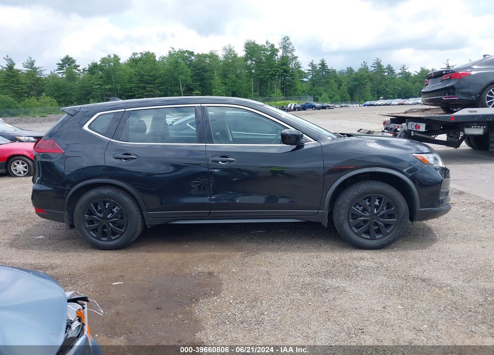 2018 NISSAN ROGUE S VIN: JN8AT2MV3JW304424