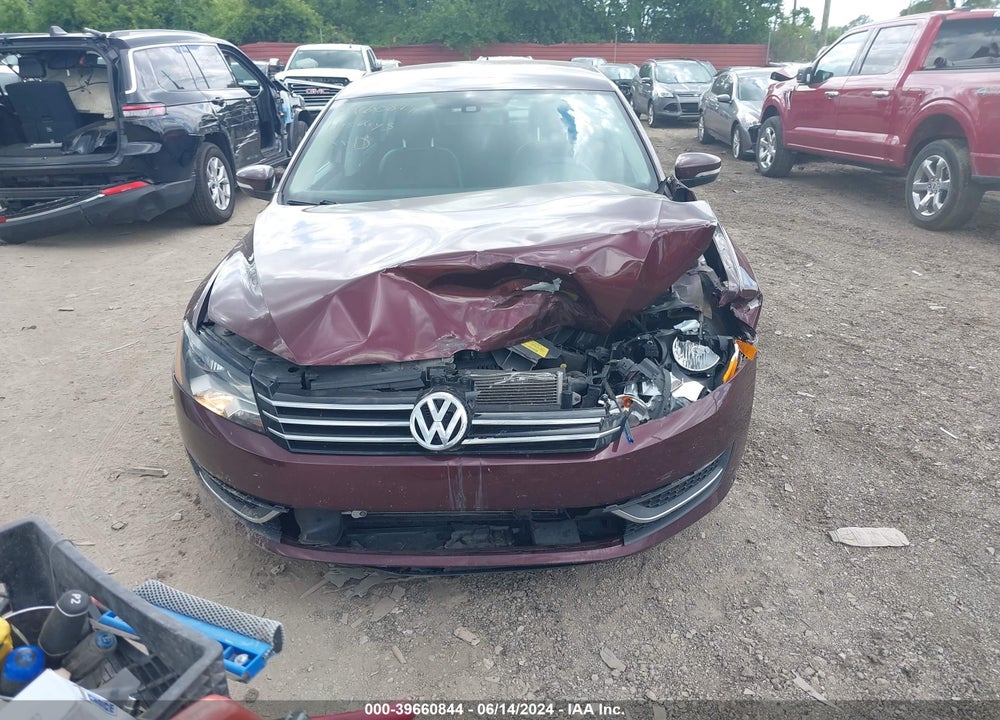 2013 VOLKSWAGEN PASSAT 2.5L SE VIN: 1VWBP7A38DC092014