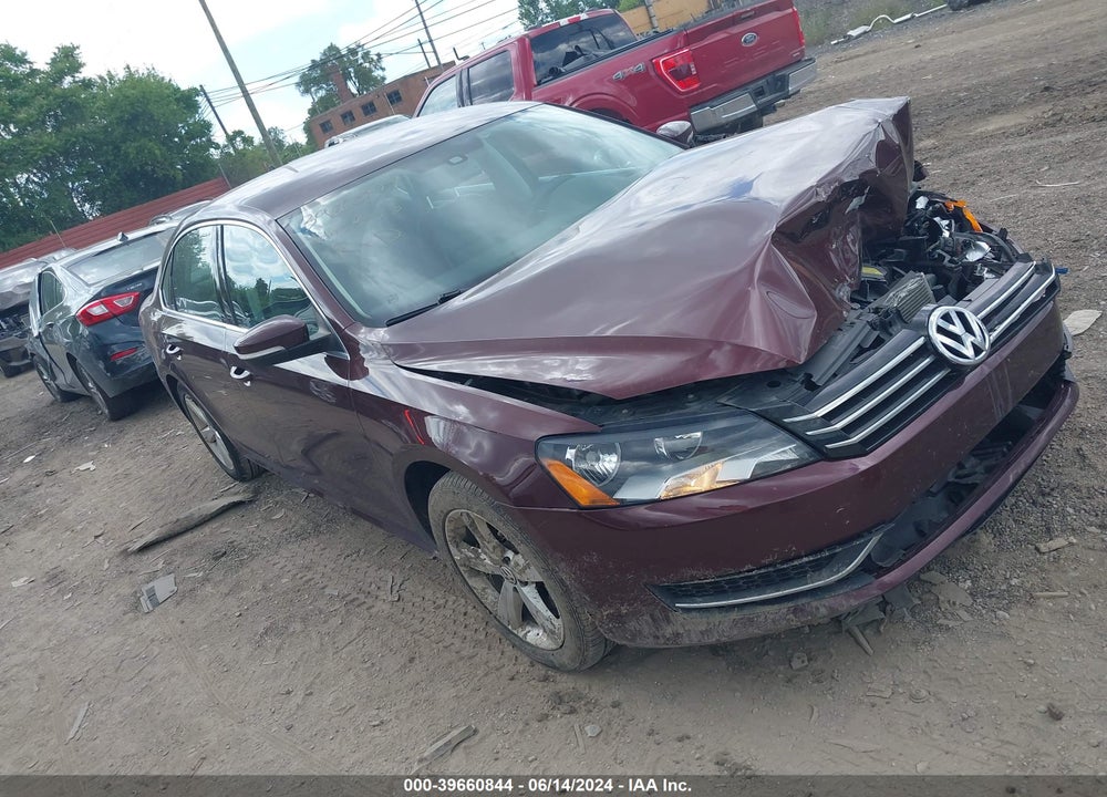 2013 VOLKSWAGEN PASSAT 2.5L SE VIN: 1VWBP7A38DC092014