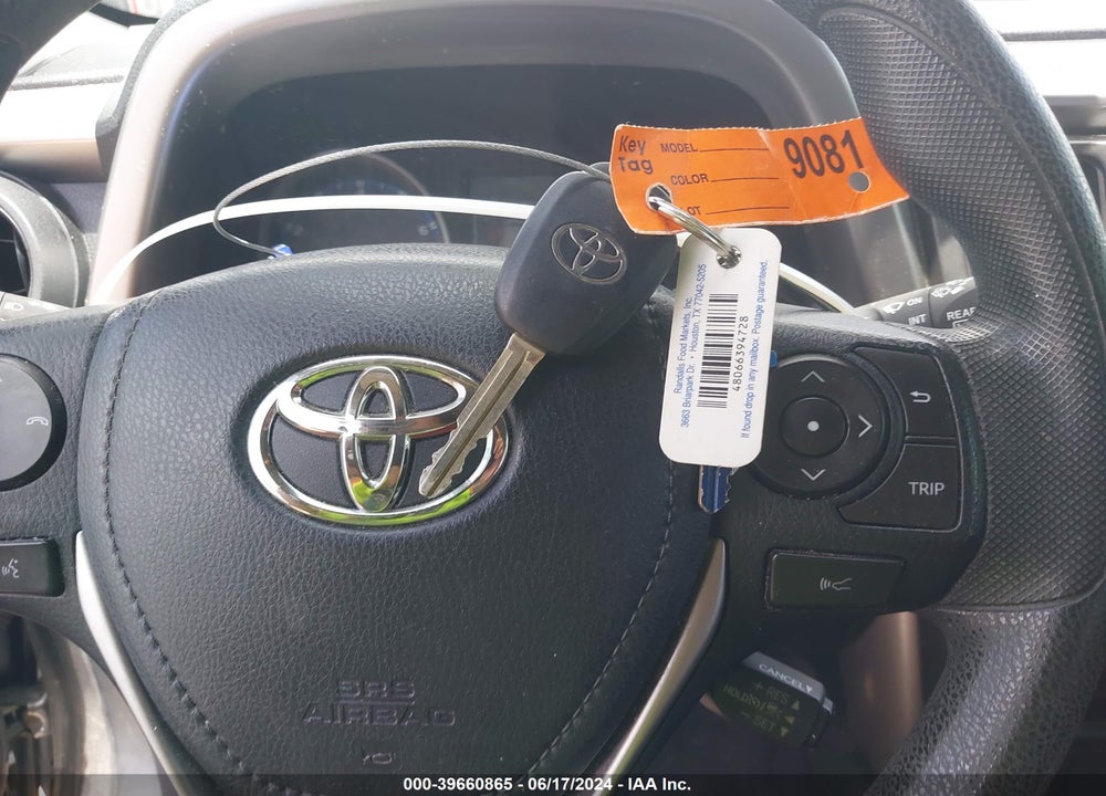 2017 TOYOTA RAV4 LE VIN: JTMZFREVXHJ707529