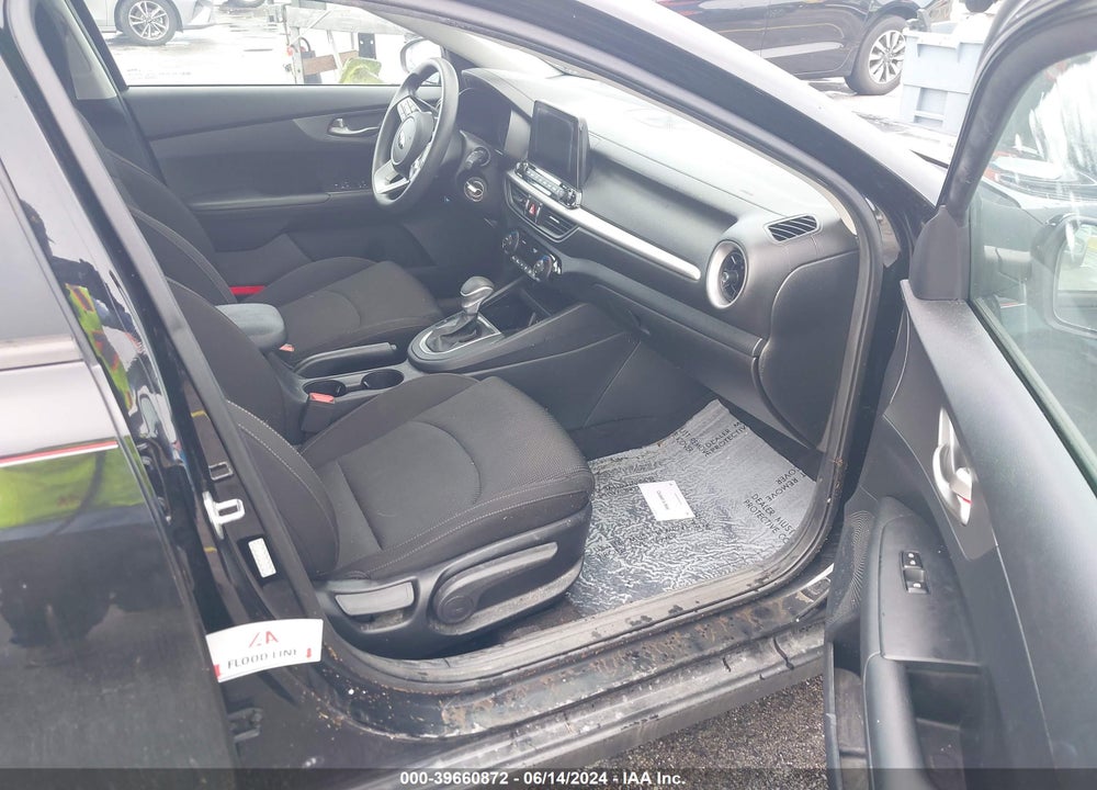 2019 KIA FORTE LXS VIN: 3KPF24AD5KE133442