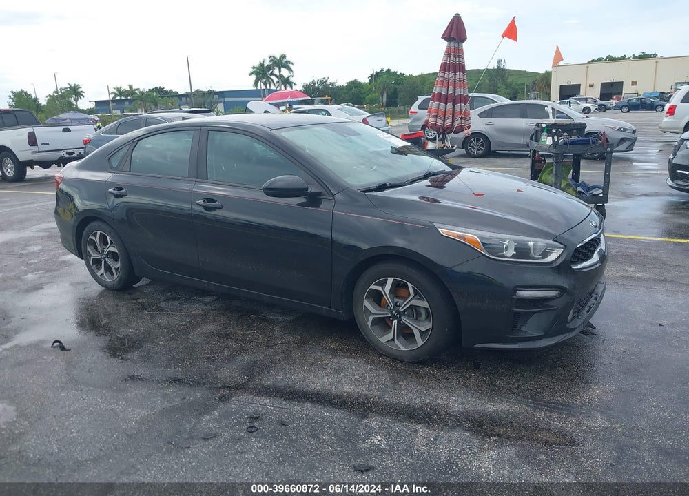 2019 KIA FORTE LXS VIN: 3KPF24AD5KE133442