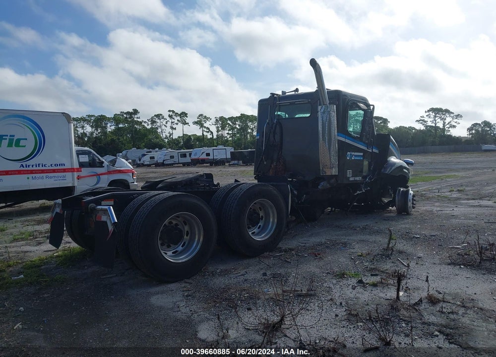 2006 FREIGHTLINER COLUMBIA COLUMBIA VIN: 1FUJA6CK56LX09427