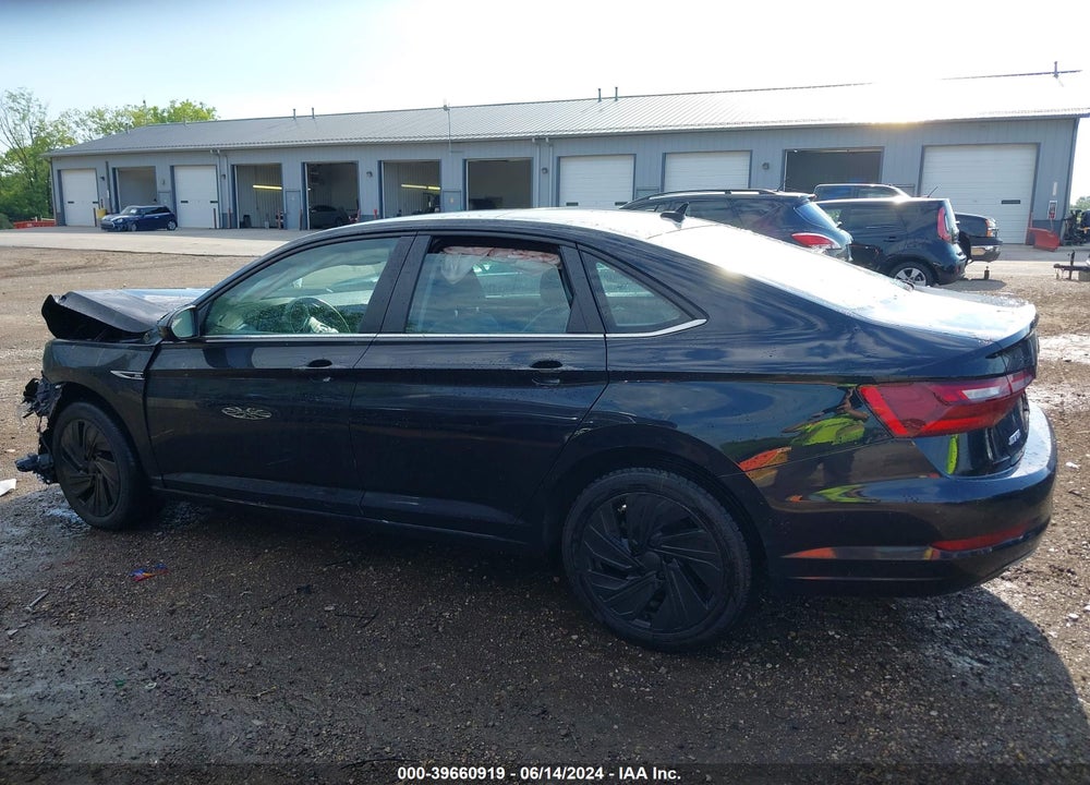 2020 VOLKSWAGEN JETTA 1.4T SEL VIN: 3VWEB7BU7LM055200