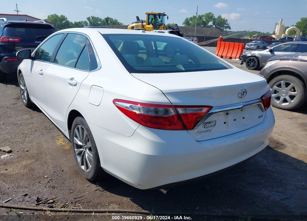 2015 TOYOTA CAMRY XLE V6 VIN: 4T1BK1FK1FU029537
