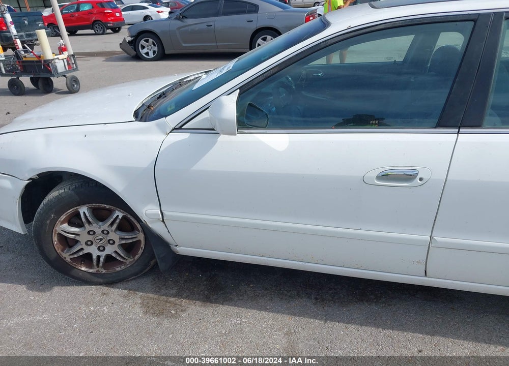 2000 ACURA TL 3.2 VIN: 19UUA5663YA037963