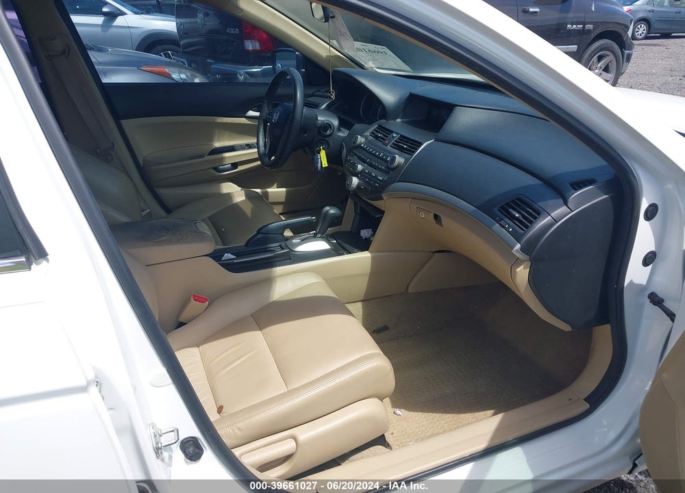2012 HONDA ACCORD 2.4 SE VIN: 1HGCP2F65CA067628