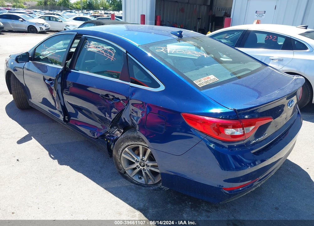 2016 HYUNDAI SONATA SE VIN: 5NPE24AF0GH323066