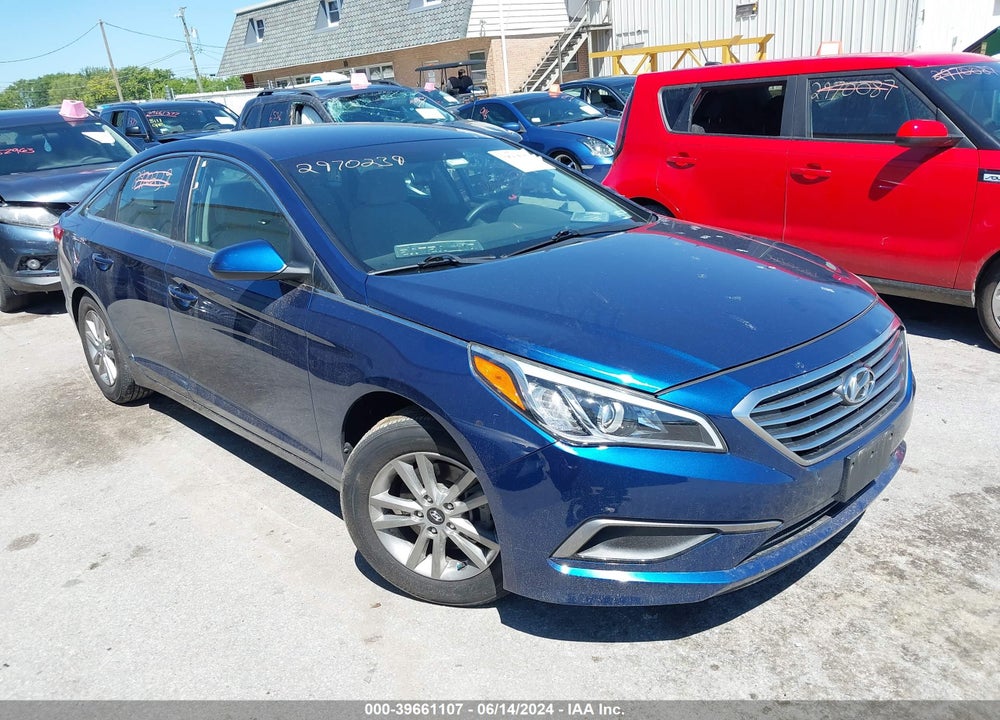 2016 HYUNDAI SONATA SE VIN: 5NPE24AF0GH323066