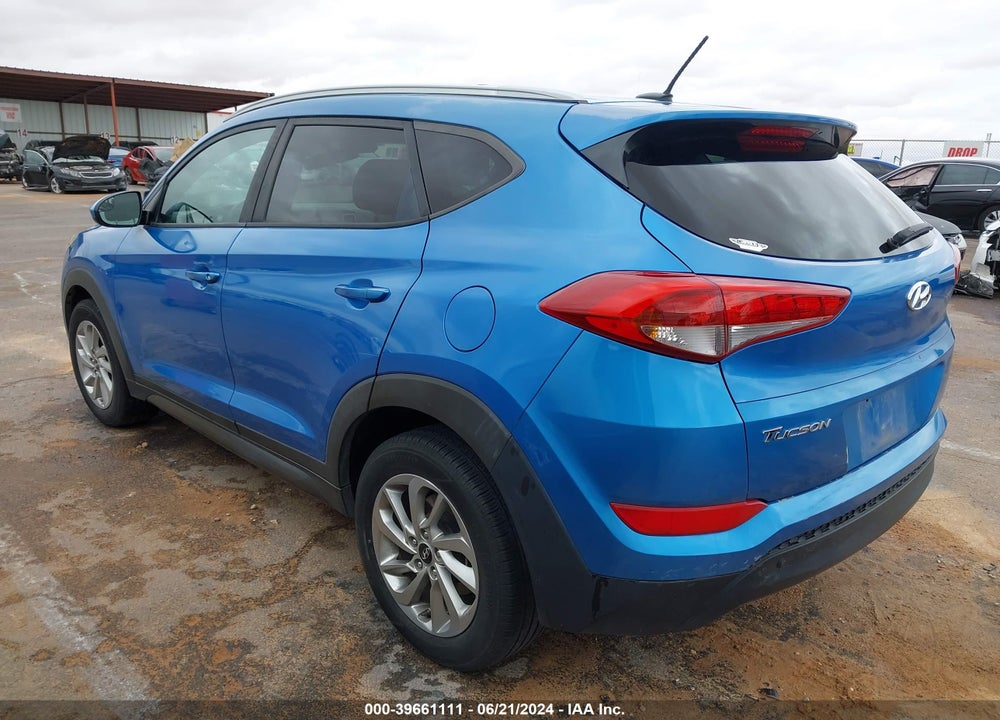 2016 HYUNDAI TUCSON SE VIN: KM8J33A46GU154564
