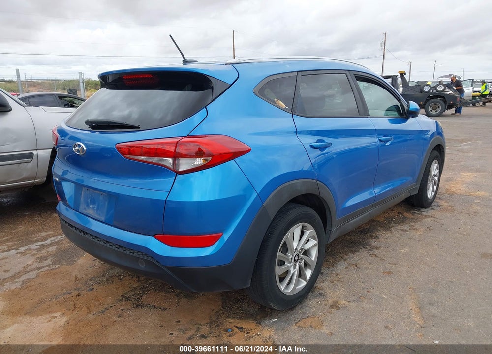 2016 HYUNDAI TUCSON SE VIN: KM8J33A46GU154564