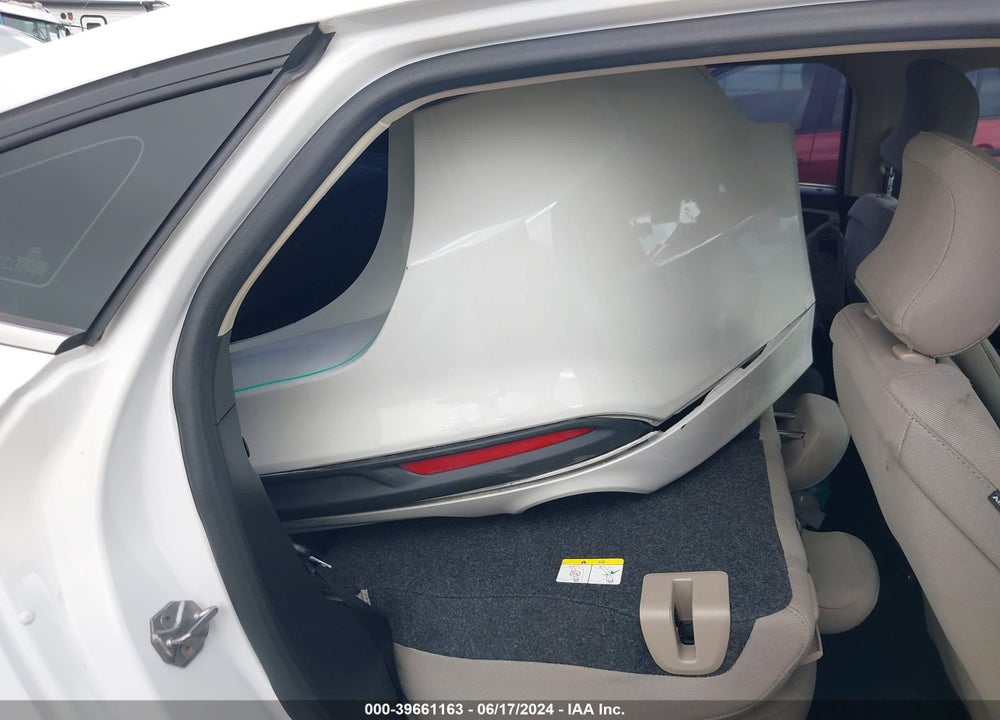 2017 FORD FUSION S VIN: 3FA6P0G72HR163078