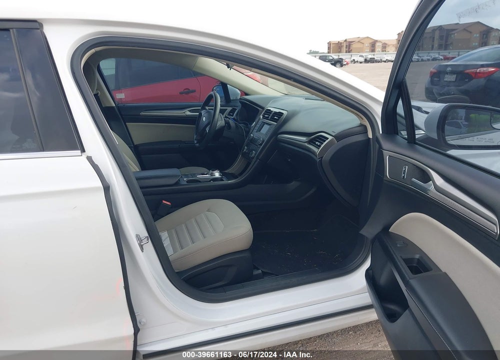 2017 FORD FUSION S VIN: 3FA6P0G72HR163078