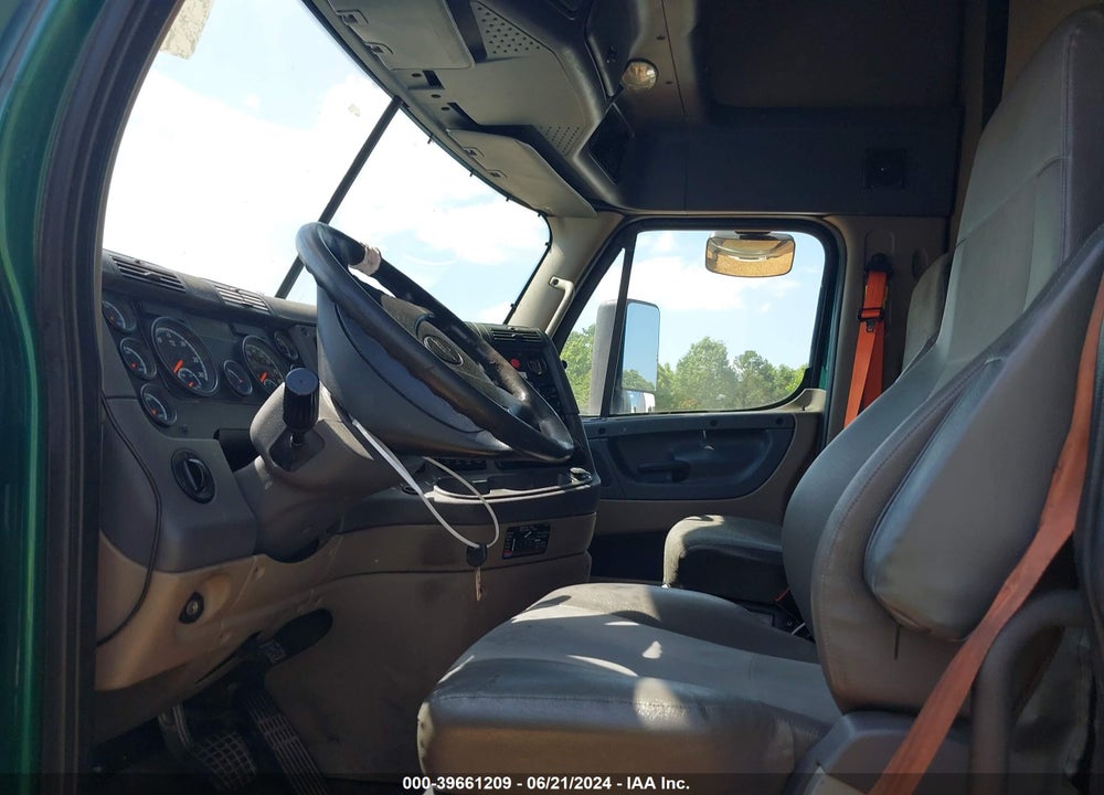 2017 FREIGHTLINER CASCADIA 125 VIN: 3AKJGLDR0HSHU3925