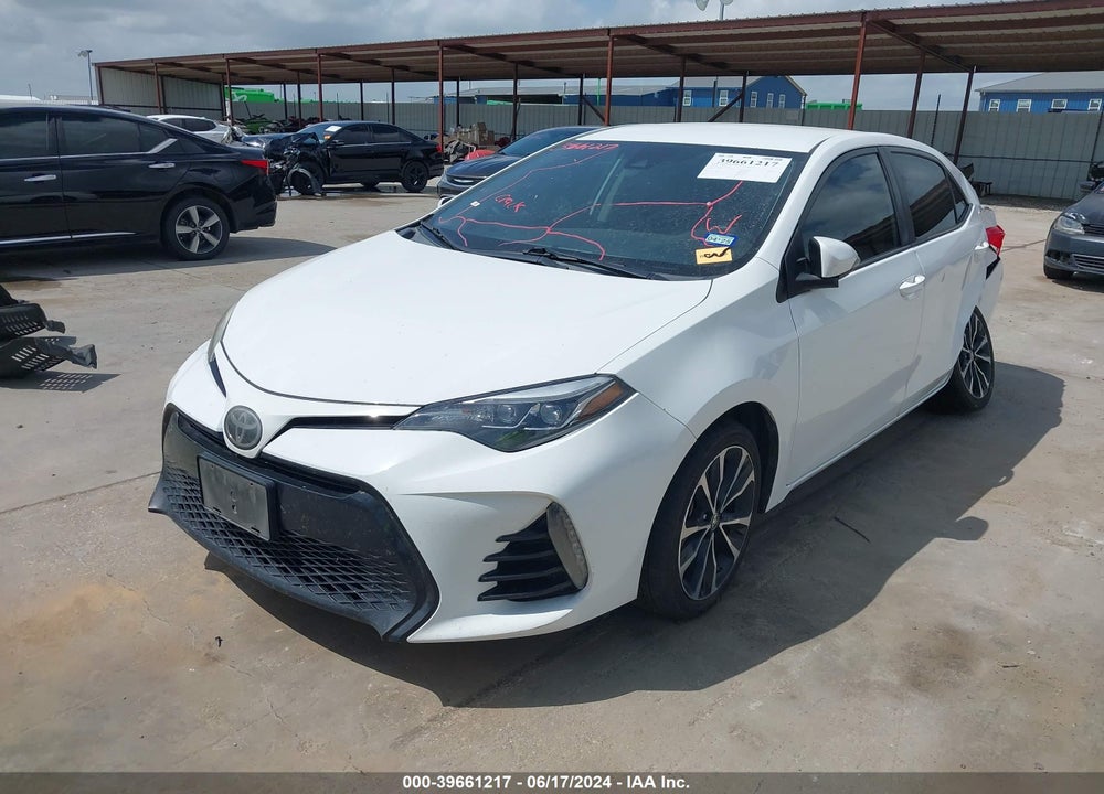 2018 TOYOTA COROLLA SE VIN: 5YFBURHE5JP769330