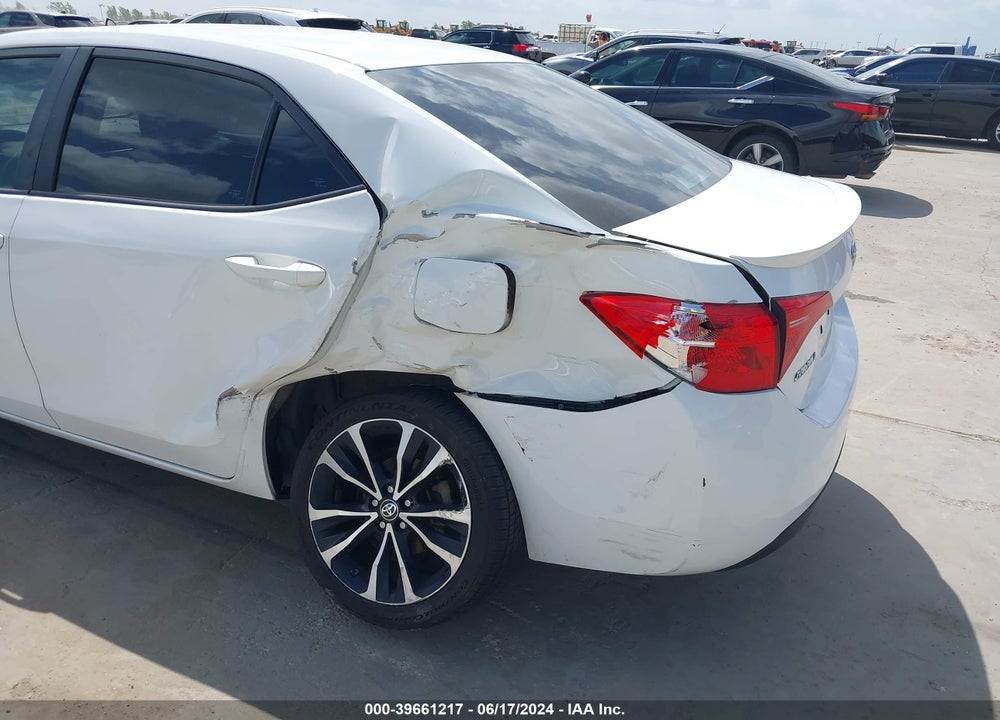 2018 TOYOTA COROLLA SE VIN: 5YFBURHE5JP769330