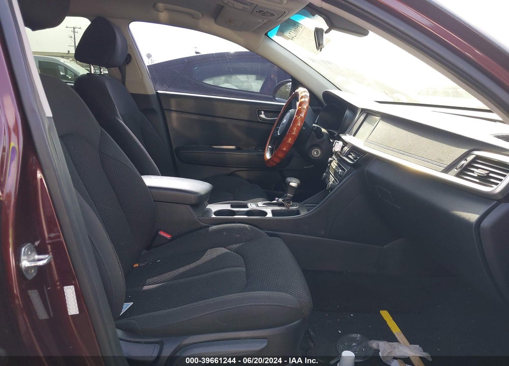 2019 KIA OPTIMA LX VIN: 5XXGT4L35KG342080