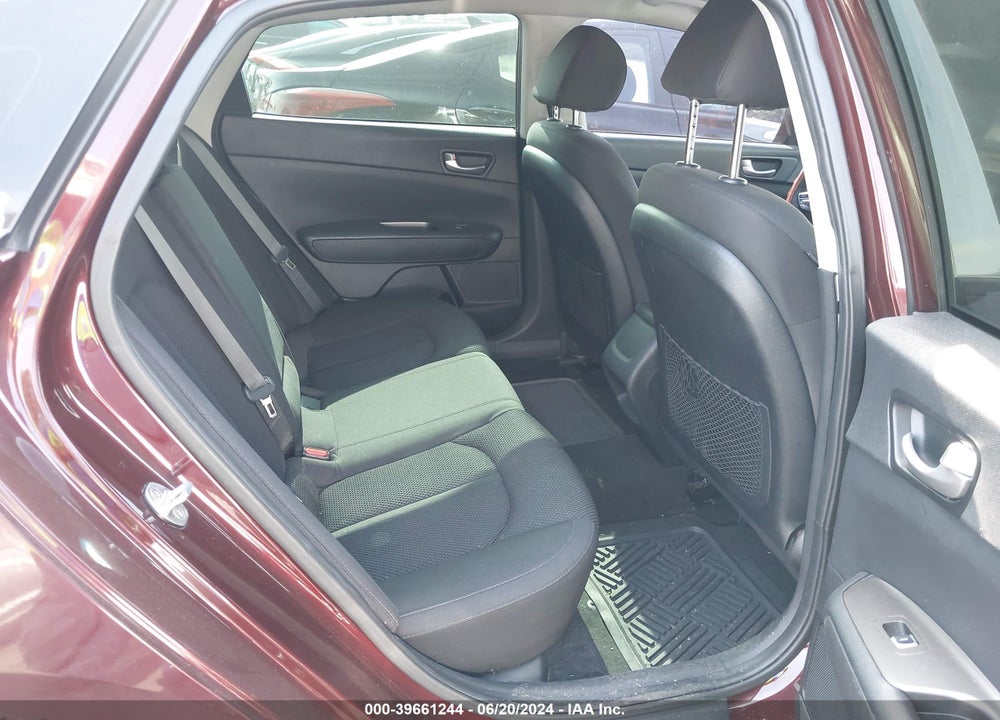 2019 KIA OPTIMA LX VIN: 5XXGT4L35KG342080