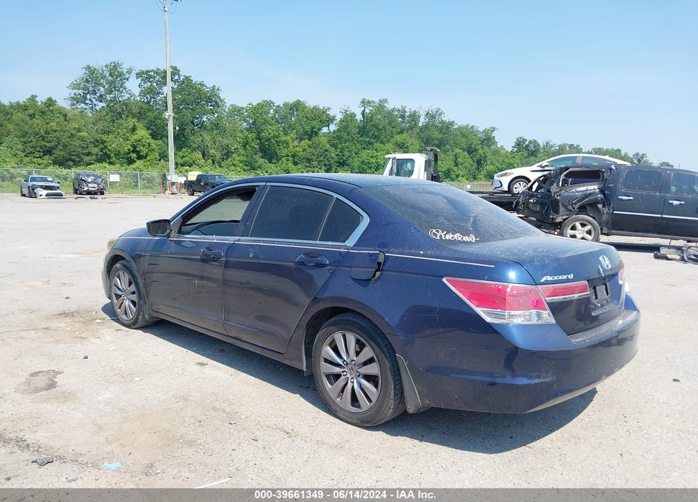 2011 HONDA ACCORD 2.4 EX VIN: 1HGCP2F76BA067774