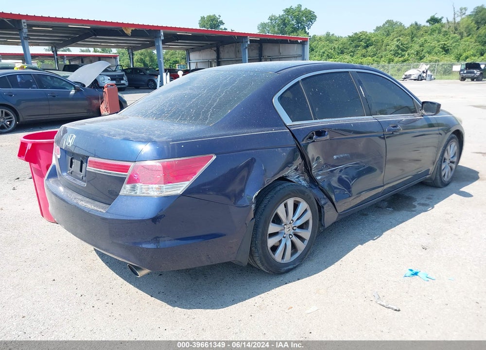 2011 HONDA ACCORD 2.4 EX VIN: 1HGCP2F76BA067774