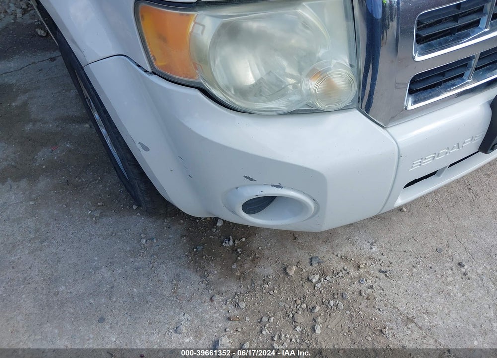 2009 FORD ESCAPE XLS VIN: 1FMCU92739KB20775