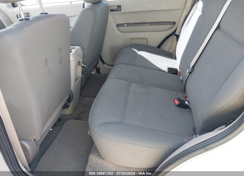 2009 FORD ESCAPE XLS VIN: 1FMCU92739KB20775